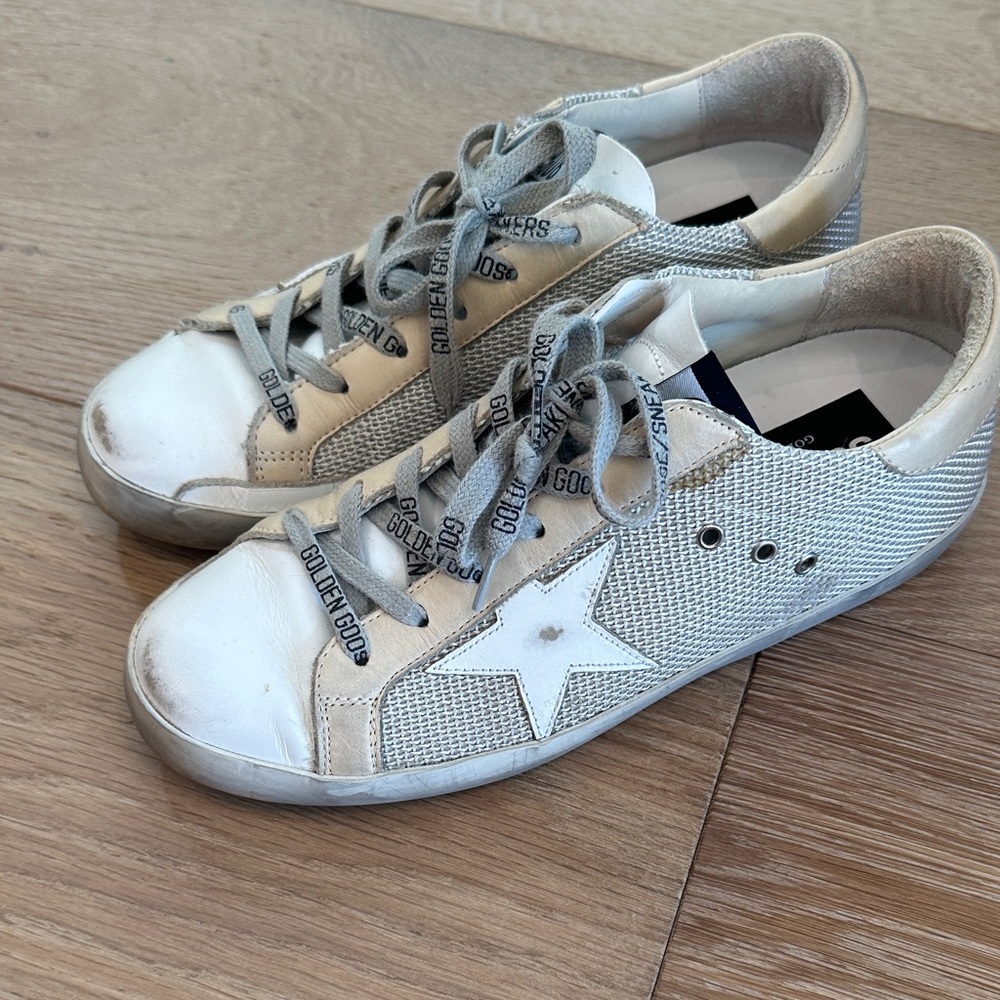 Golden Goose- like new! Cream Super Star Sneakers